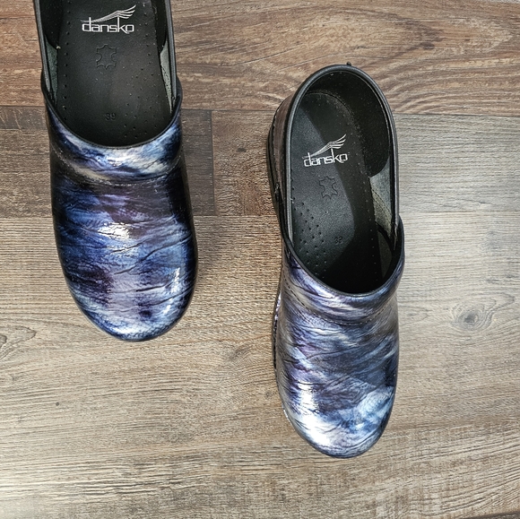 Dansko clogs - Picture 4 of 5